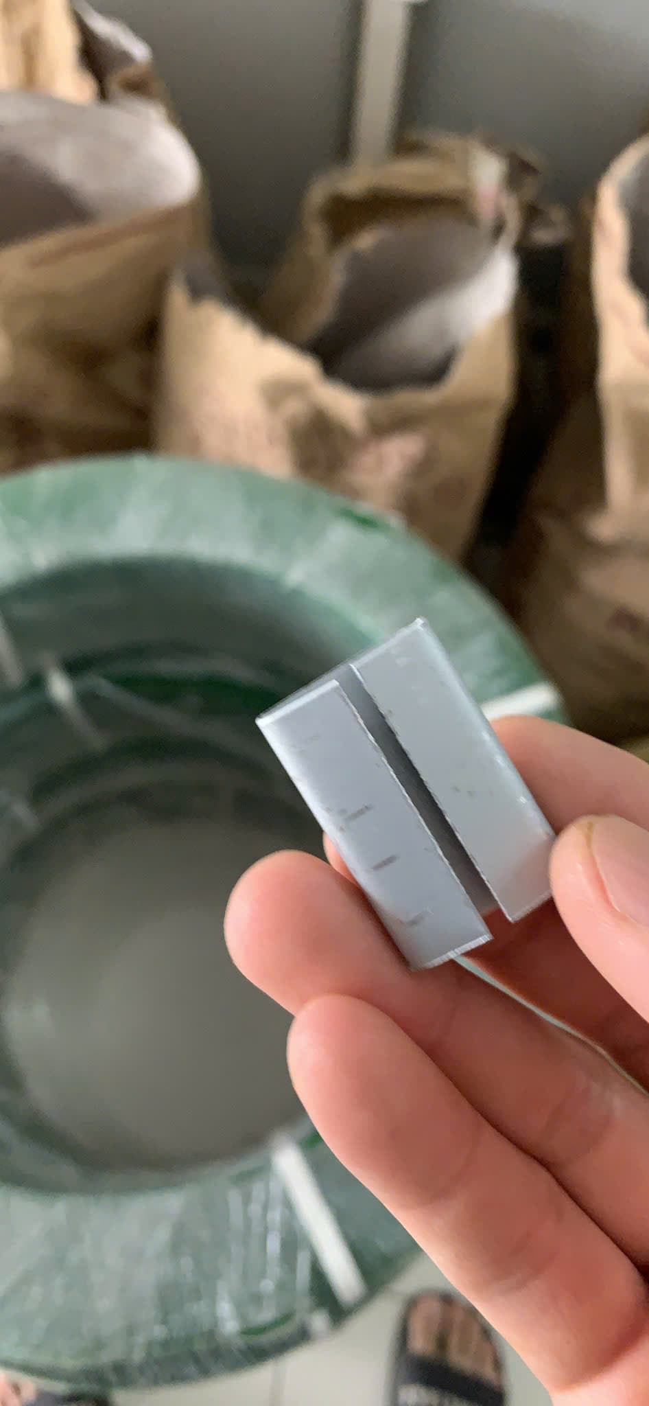 Khóa đai thép bọ kín 19mm